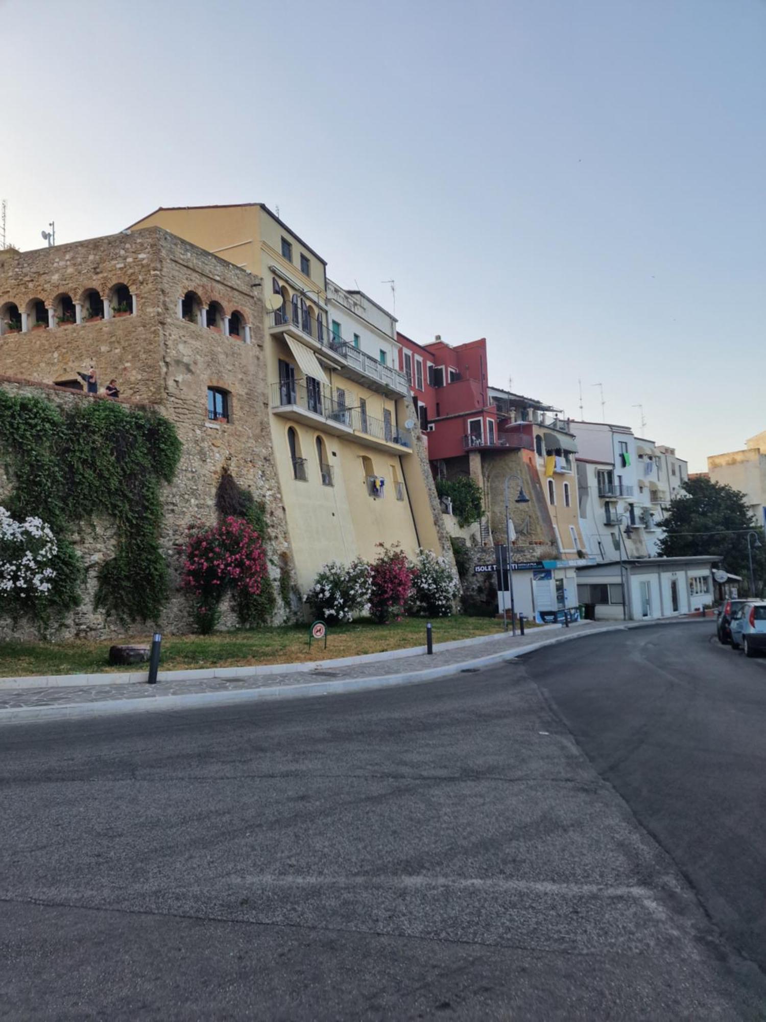 K&K Room Duomo1 Termoli Exterior photo